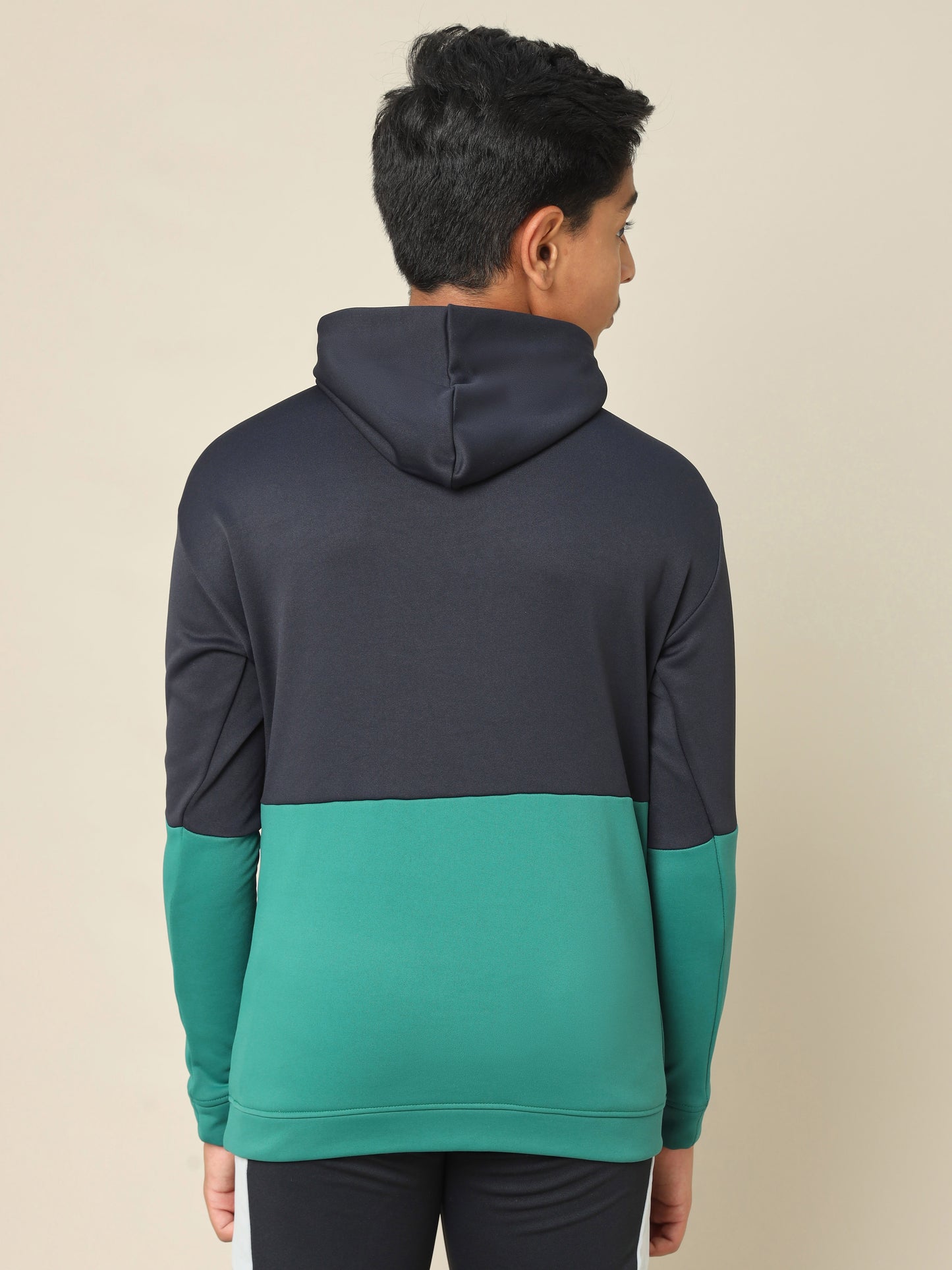 Boys Colorblock Slim Fit Hooded Sports Sweatshirt with TECHNO WARM+